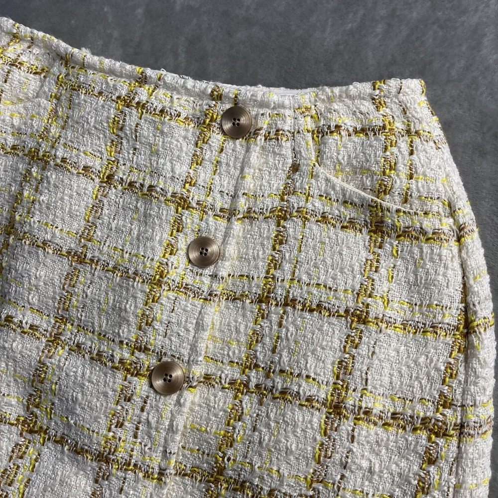 CAbi Skirt Womens 0 White Tweed Plaid Button Front Mini Lined Pockets 6362 - Picture 3 of 10